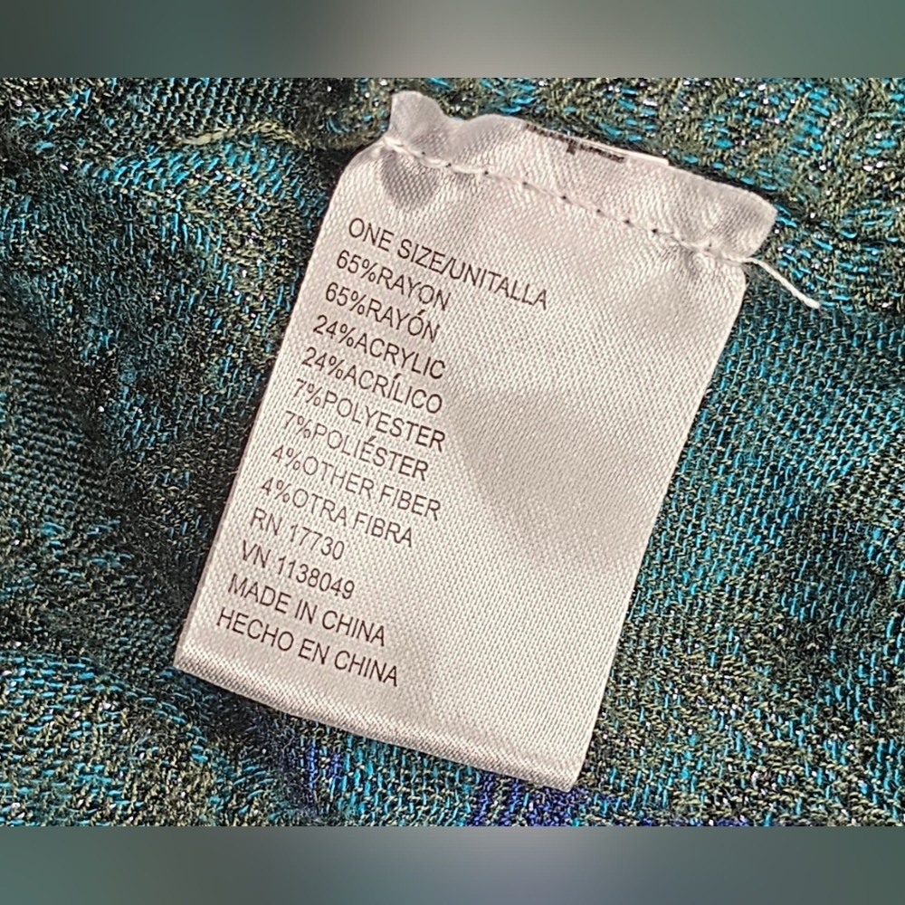 [Target] Women's Infinity Scarf 🦚 Peacock Coloring 🦚 - Picture 13 of 15